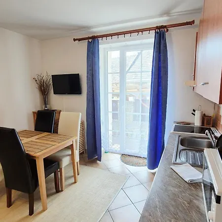 U Zlaté Rybky Staňkov Casa de hóspedes 3*