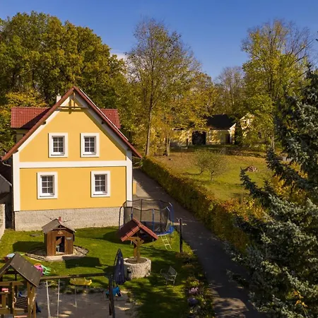 U Zlaté Rybky Staňkov 3*